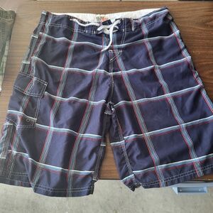 Men's board shorts